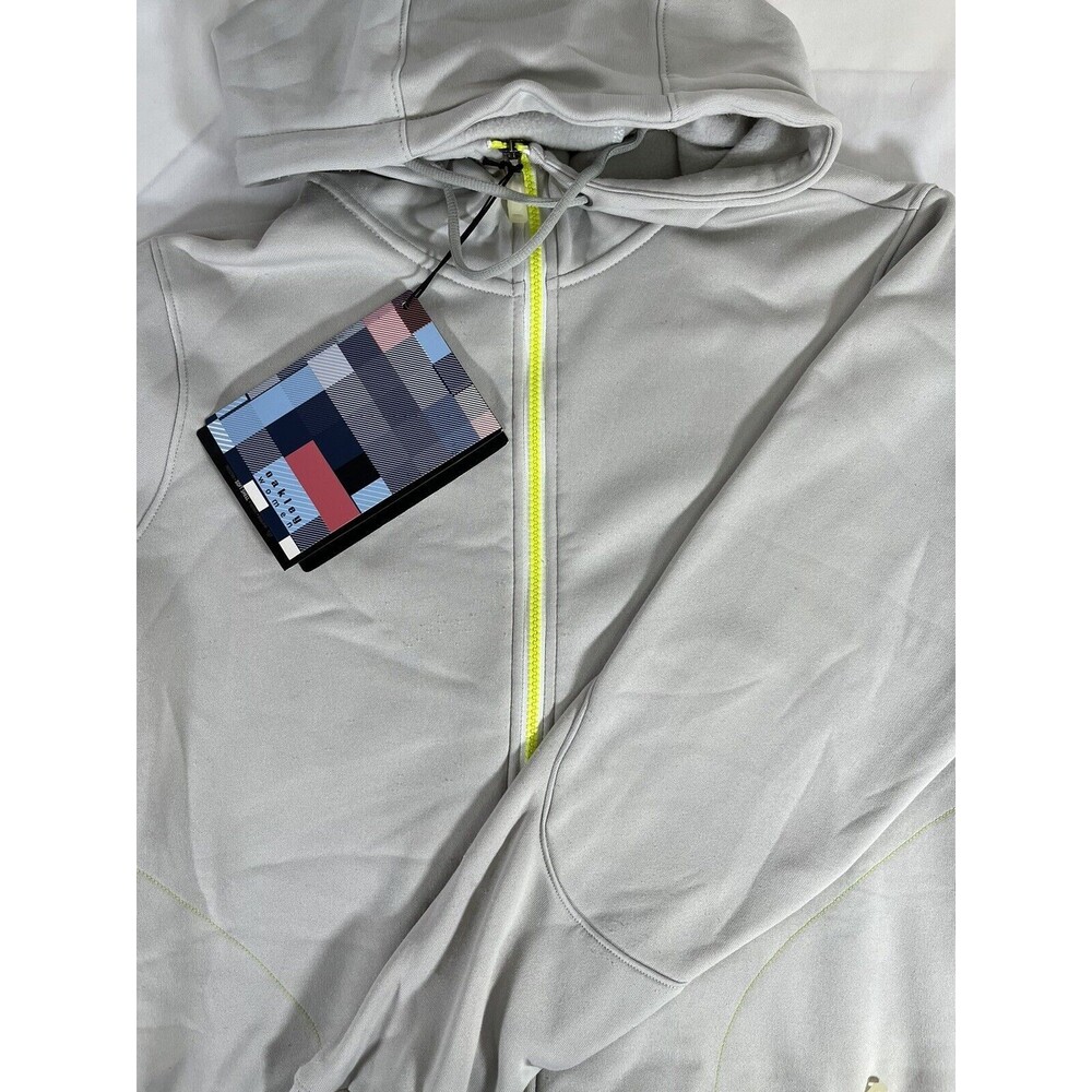 | NWT | Oakley Womens Pullover 1/4 Zip | L | Grey